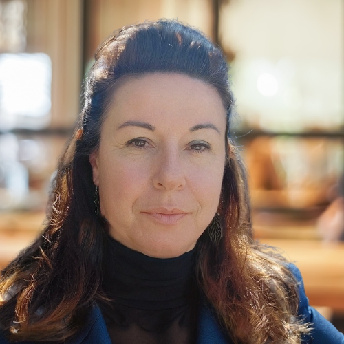 BADOURES Karine fondatrice de CREATIKOM